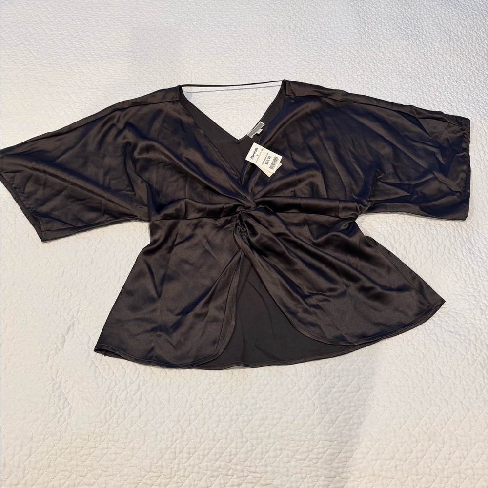 NWT Satin V-Neck Blouse Fall Perfect Brown